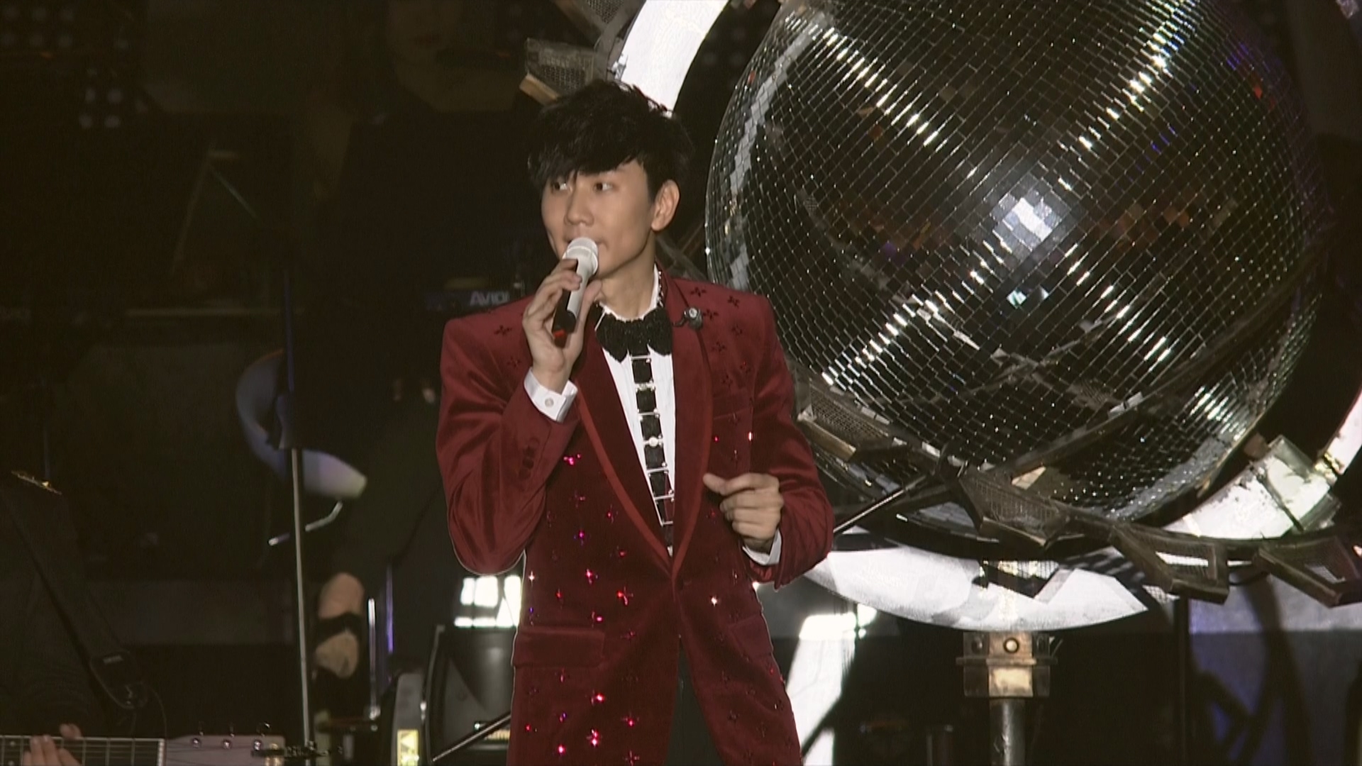 [115ed2k] [林俊杰2015时线:新地球世界巡回演唱会高雄站 ][MKV/25.9G]
