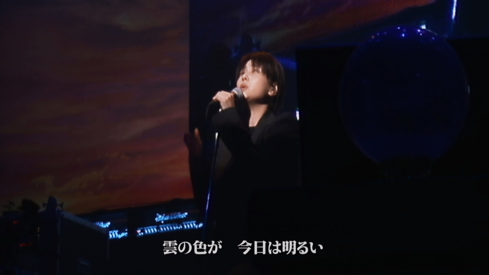 [115ed2k] [ZARD (坂井泉水) 2004年演唱会 30周年纪念版 含特典][ISO/31.68G]