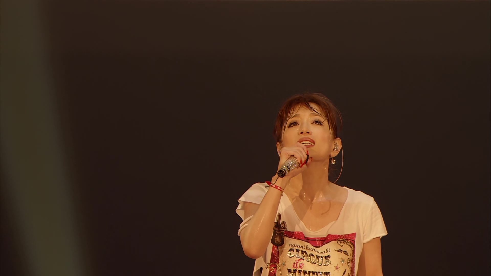 [115ed2k] [滨崎步2015日本巡回演唱会][章节歌曲][BluRay.1080p.Flac.2.0.x265.10bit][MKV/18.39G]