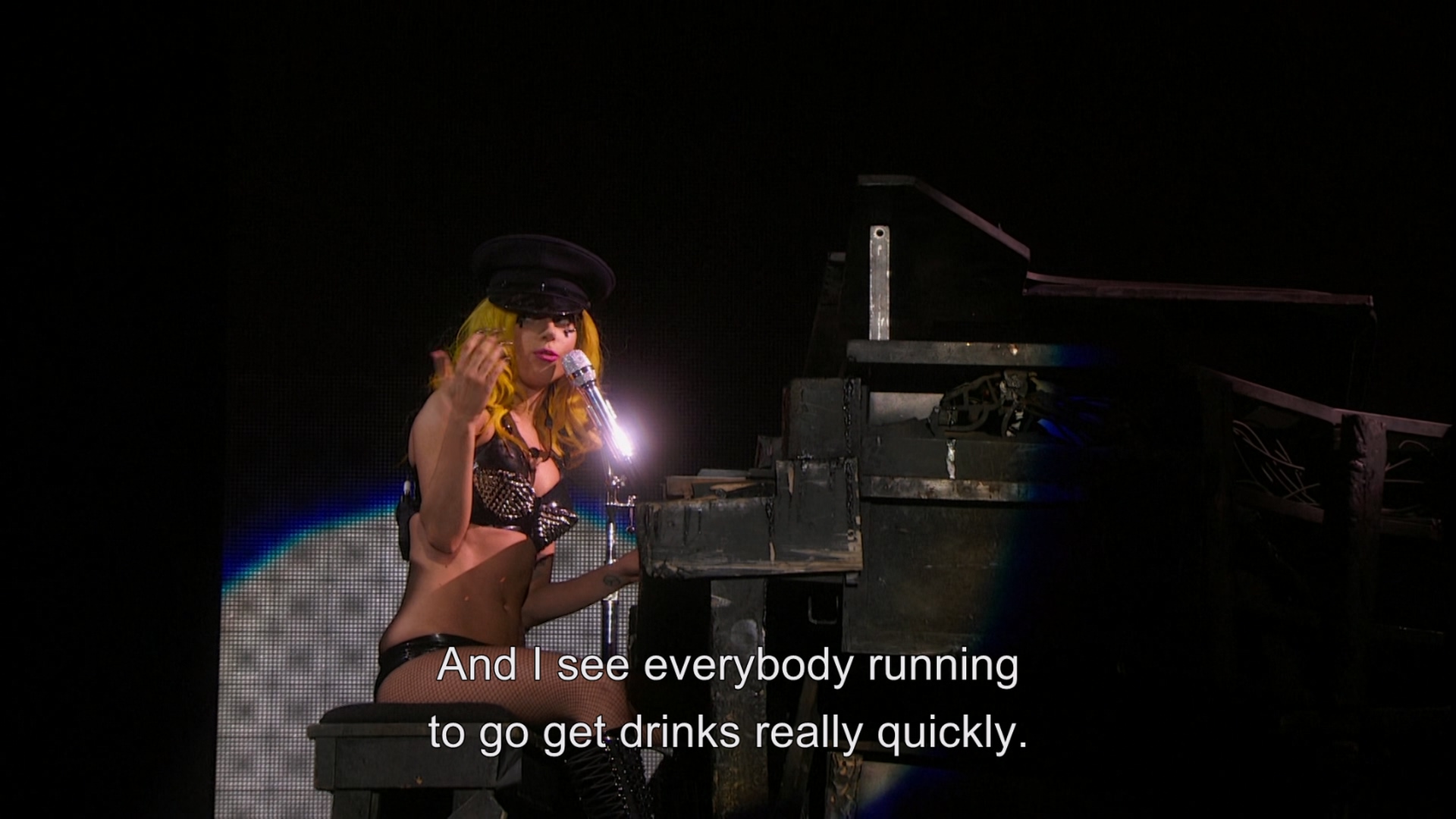 [115ed2k] [Lady Gaga 恶魔舞会巡演之麦迪逊公园广场演唱会][英SUP字幕/章节][BluRay.1080p.TrueHD.5.1.x265.10bit][MKV/13.12G]