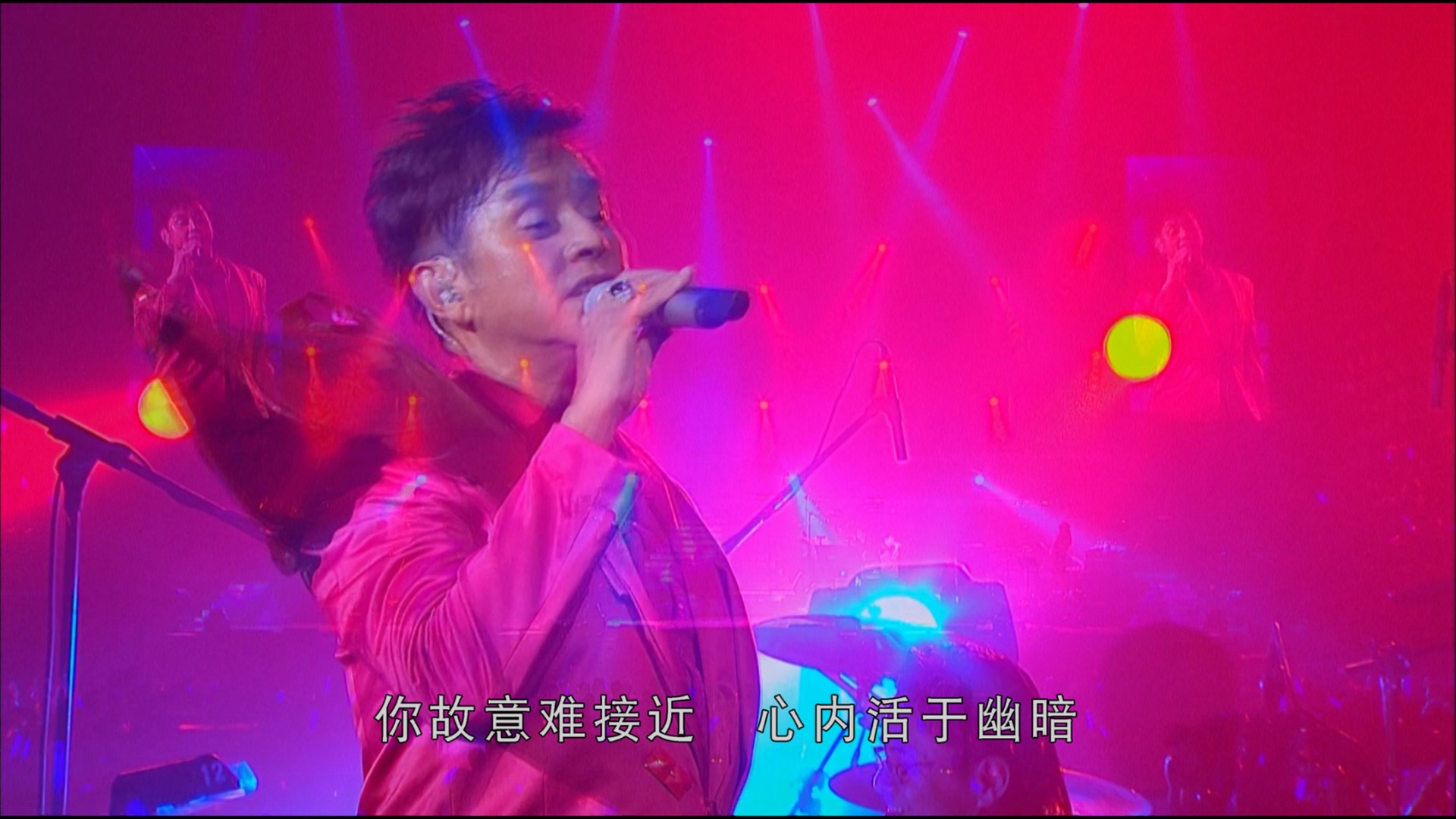 [115ed2k] [谭咏麟 2010 再度感动演唱会][伴奏DD2.0/原盘繁简SUP字幕/章节歌曲][BluRay.1080p.2Audio.DTS-HD.MA.5.1.x265.10bit][MKV/28.58G]