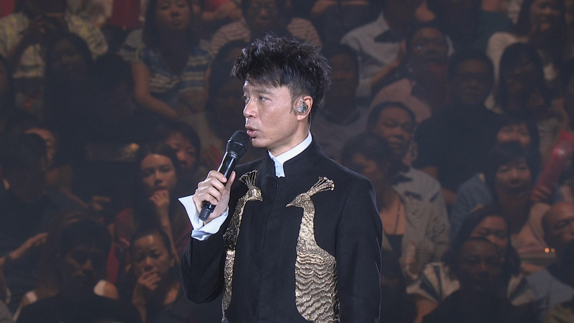 [115ed2k] [李克勤庆祝成立30周年演唱会 ][伴奏DD2.0/原盘繁SUP字幕/章节歌曲][BluRay.1080p.2Audio.DTS-HD.MA.5.1.x265.10bit][MKV/30.84G]