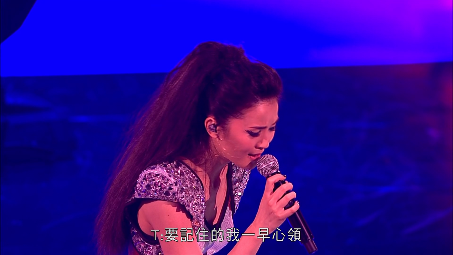 [115ed2k] [Twins - 人人弹起演唱会][伴奏DD2.0/原盘繁SUP字幕/章节歌曲][BluRay.1080p.2Audio.DTS-HD.MA.5.1.x265.10bit][MKV/18.44G]