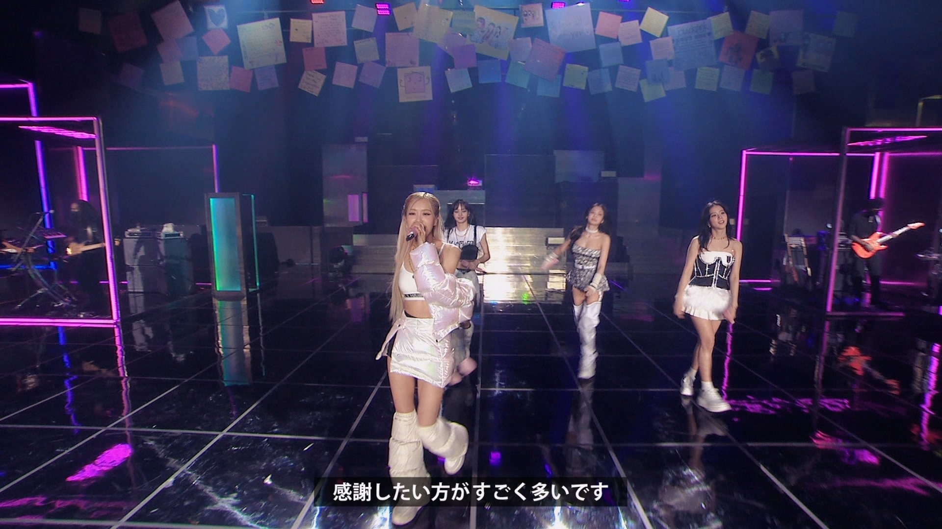 [115ed2k] [BLACKPINK 2021年线上演唱会][章节选曲][Blu-ray 1080i ][ISO/33.87G]