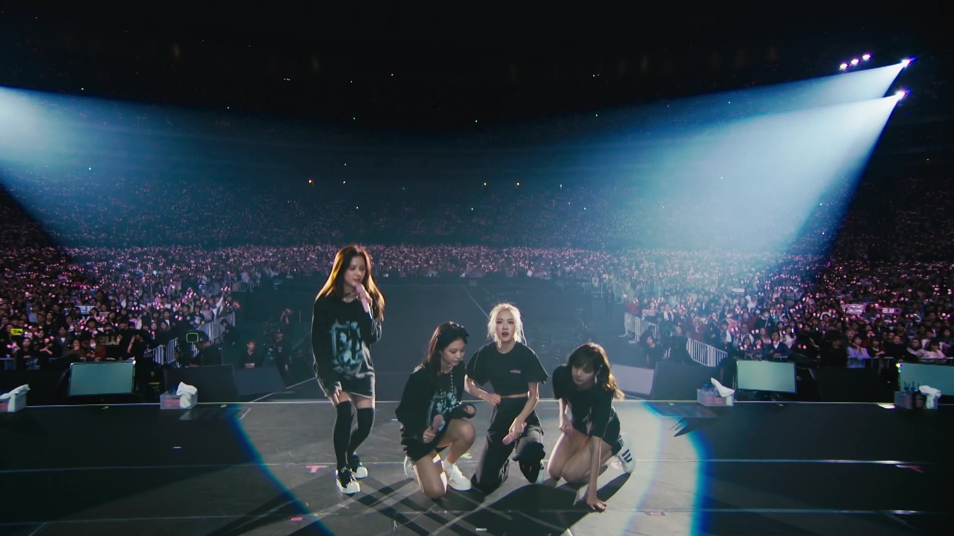 [115ed2k] [BLACKPINK！首次世界巡回演唱会][章节][BluRay.1080p.Flac.2.0.x265.10bit][MKV/9.21G]