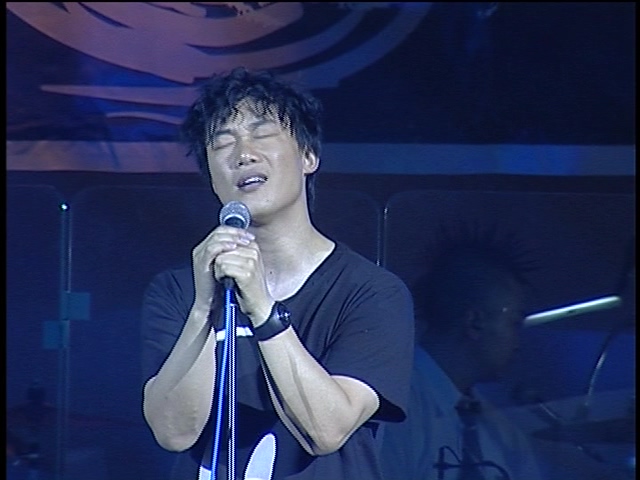 [115ed2k] [陈奕迅 认了吧挞着校园音乐会2007][ISO/4.11G]