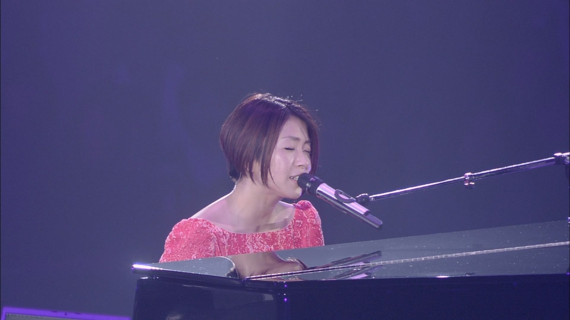 [115ed2k] [宇多田光 2010 WILD LIFE 暂别歌坛演唱会 ][蓝光原盘Blu-ray/1080i][ISO/45.05G]