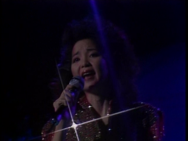 [115ed2k] [1983 邓丽君 [15周年香港巡回演唱会][现场电视特辑][DVD-ISO镜像/4.12G]]