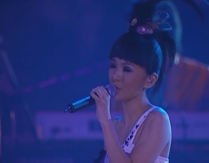 [115ed2k] [S.H.E 2006 移动城堡香港红磡演唱会][章节歌曲][DVDRip.x264.AC3.2Audios][MKV/3.67G]
