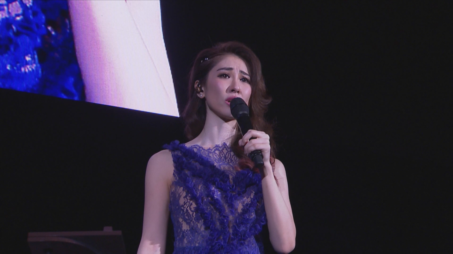 [115ed2k] [石咏莉首次个人演唱会.Sukie.S.My.First.Stage.Live.2016][.Blu-ray.1080i.AVC.DTS-HD.MA.5.1][ISO/27.05G]