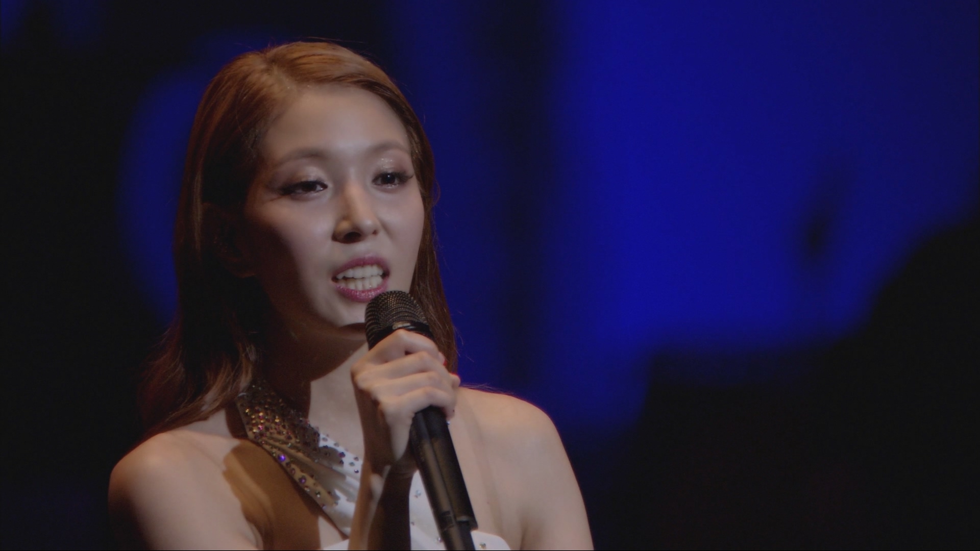[115ed2k] [BoA(宝儿)日本东京演唱会 ][ISO/34.6G]