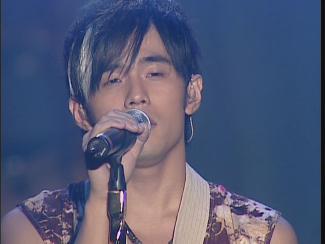 [115ed2k] [周杰伦 - 2004无与伦比演唱会][ISO/7.23G]