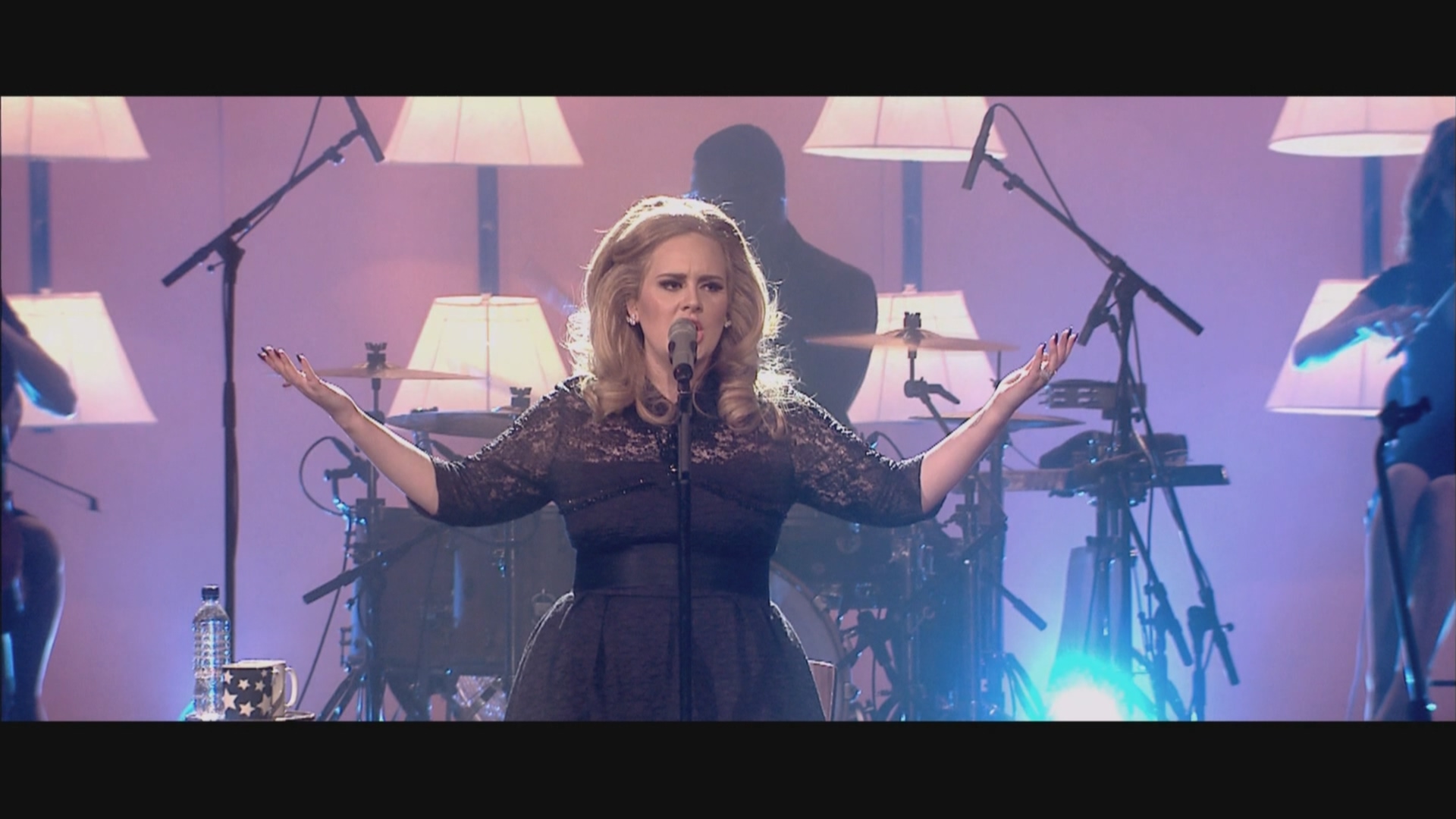 [115ed2k] [阿黛尔 - 伦敦爱尔伯特音乐厅演唱会][Adele.Live.at.the.Royal.Albert.Hall.2011.Blu-ray.1080i.AVC.DTS-HD.MA5.1][ISO/26.2G]