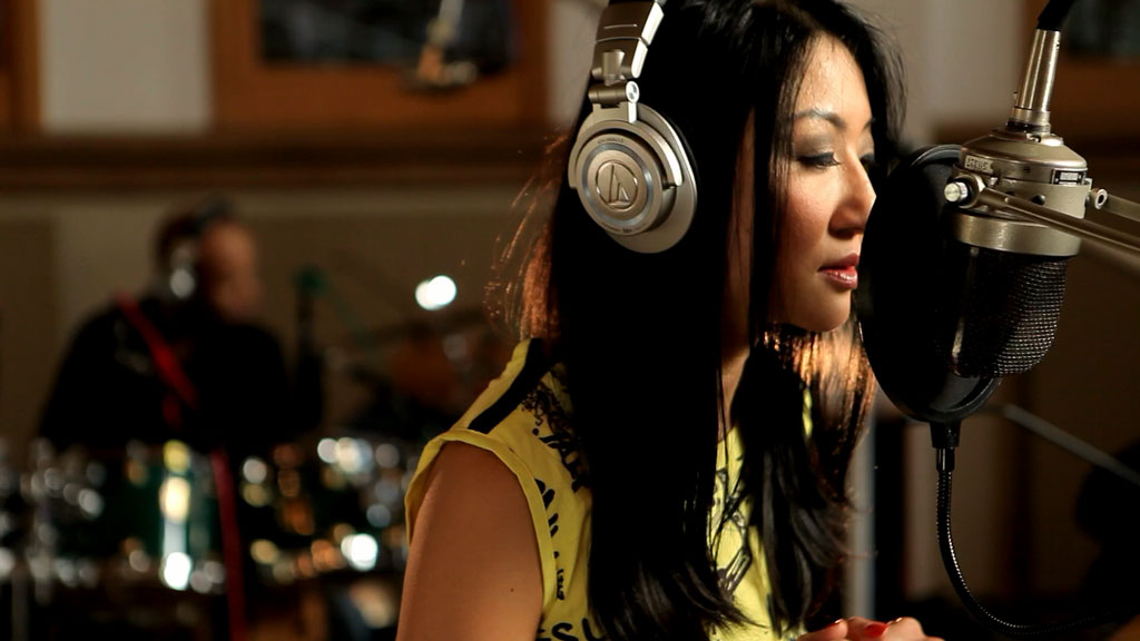 [115ed2k] [流金岁月音乐专辑 Susan.Wong.My.Live.Stories.2013][Blu-ray.1080i.AVC.DTS-HD.MA.5.1][ISO/20.3G]