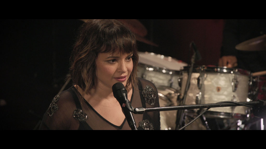 [115ed2k] [诺拉·琼斯-朗尼斯科特爵士俱乐部演唱会 Norah.Jones.Live.At.Ronnie.Scotts.2018][ISO/33.95G]