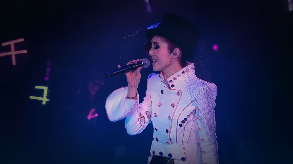 [115ed2k] [杨千嬅 Let's Begin 2015 世界巡回演唱会香港红馆站 Miriam Yeung Let's Begin Concert World Tour 2015][ISO/45.23G]