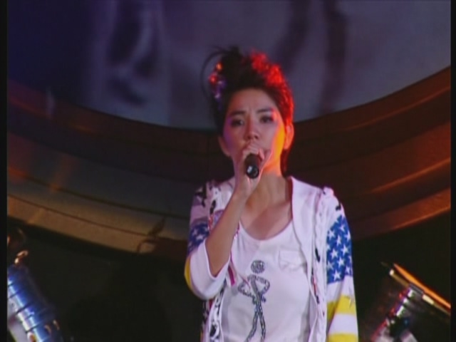 [115ed2k] [S.H.E – 移动城堡2006演唱会（平装版）][2DVD/ISO/8.4G]
