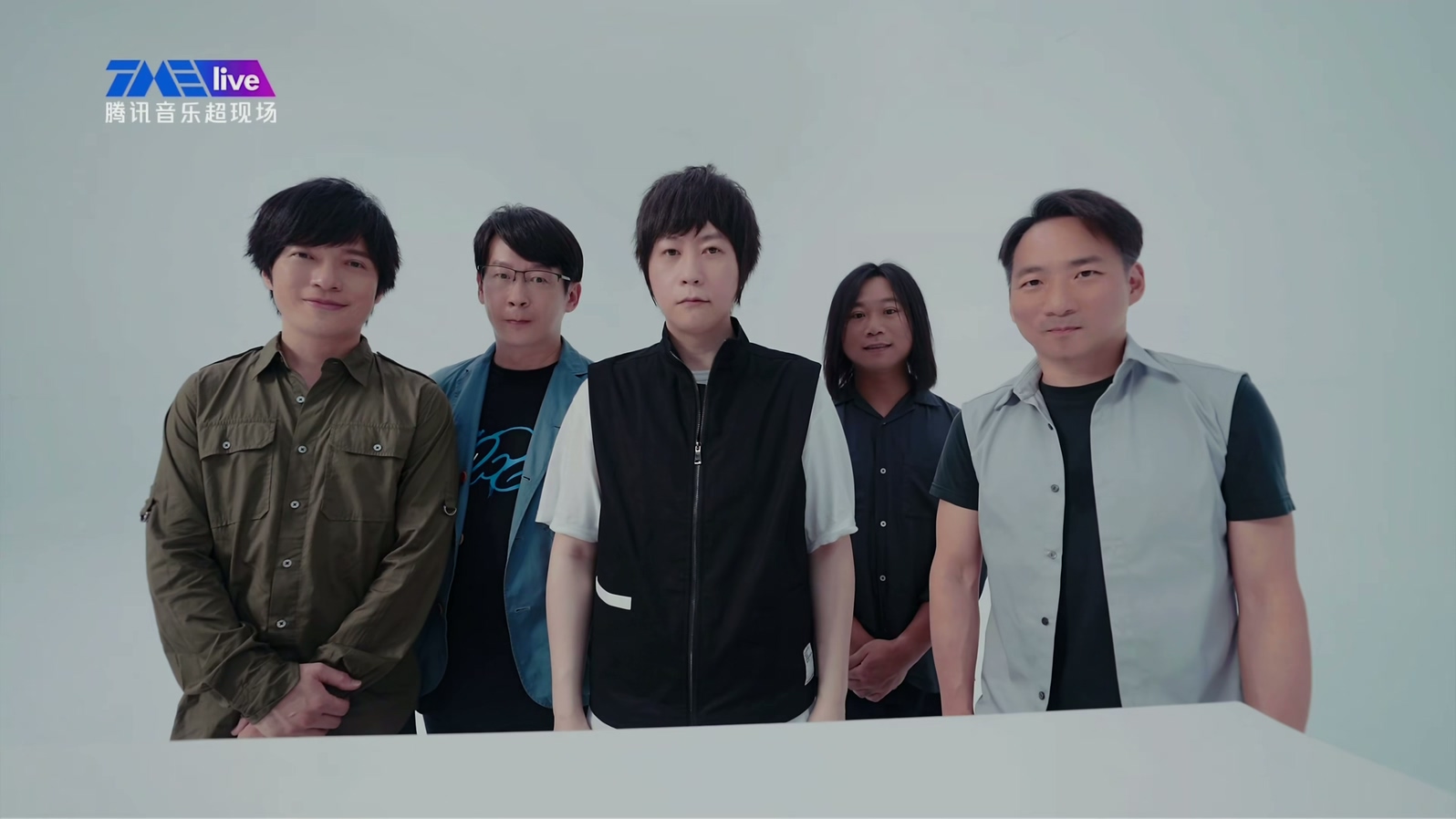 [115ed2k] [五月天2025线上跨年演唱会][.2160p.WEB-DL.H265.DDP2.0][MP4/2.92G]
