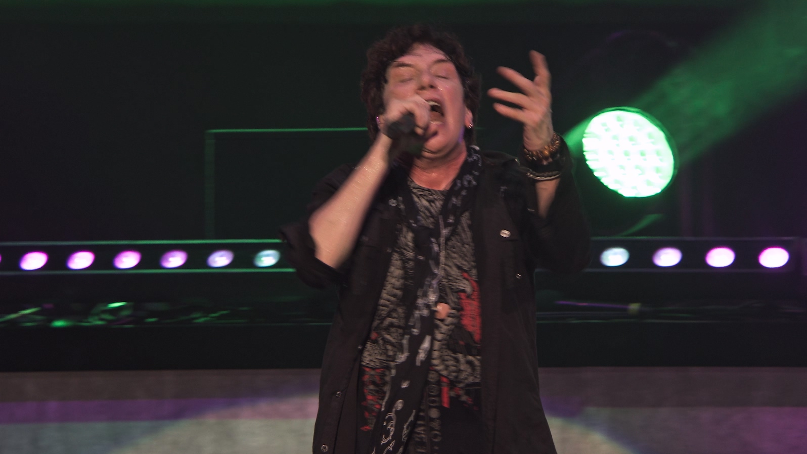 [115ed2k] [大先生乐队 Mr.Big - The BIG Finish Live 2024 4K UHD HDR Blu-ray][ISO/80.68G]