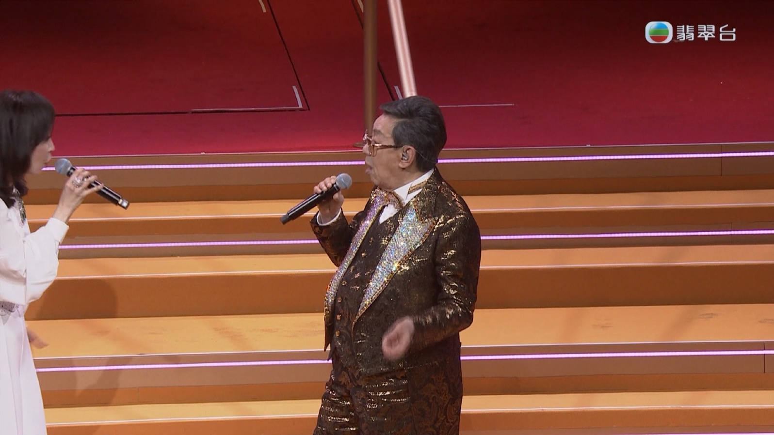 [115ed2k] [ 翡翠台 修哥無限楓騷演唱會/修哥无限枫骚演唱会][1080i][MKV/7.82G]
