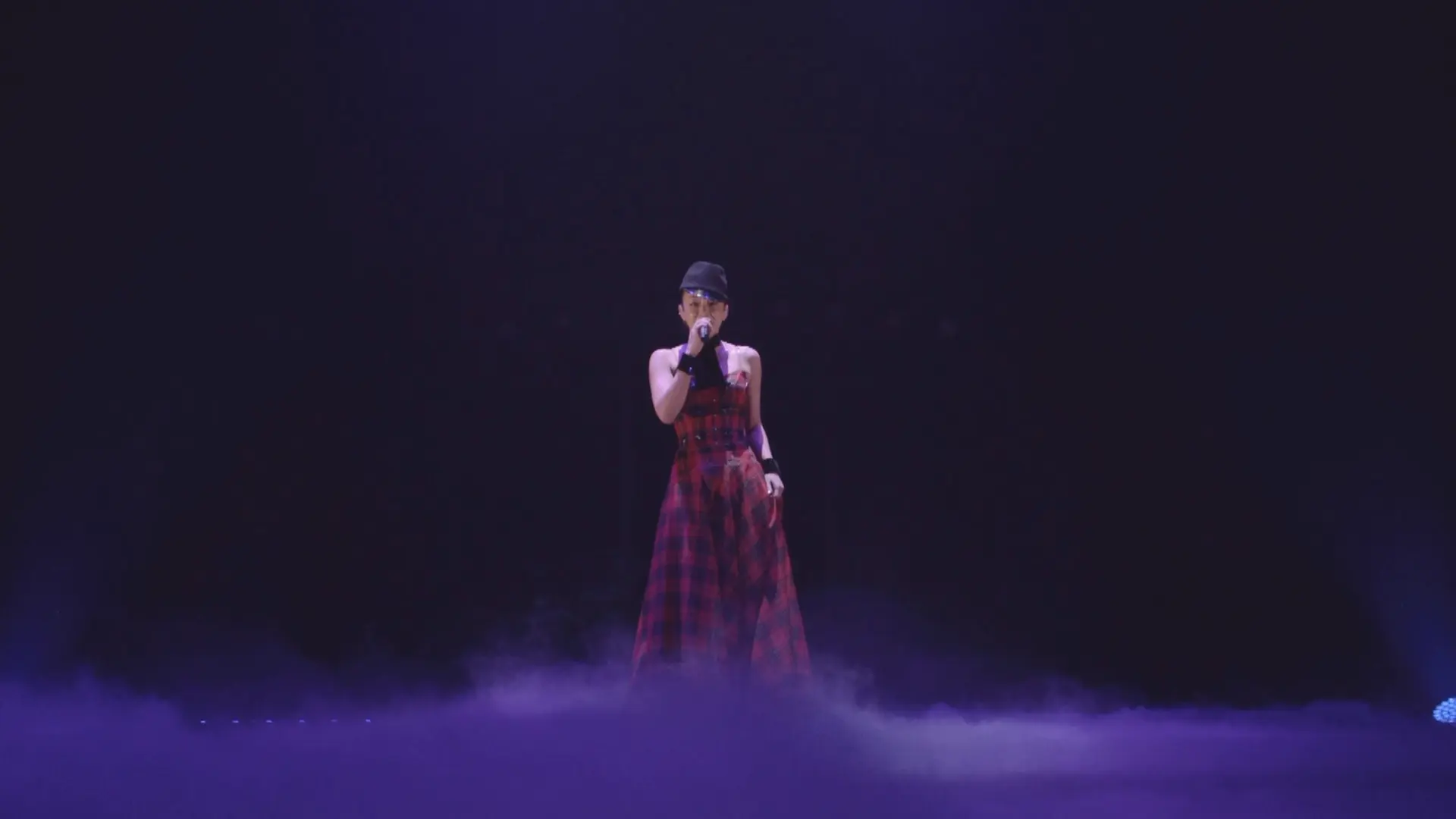 [115ed2k] [2014-安室奈美惠现场风格豪华版][Blu-ray.1080i.H.264.LPCM ][ISO/41.40 GiB]