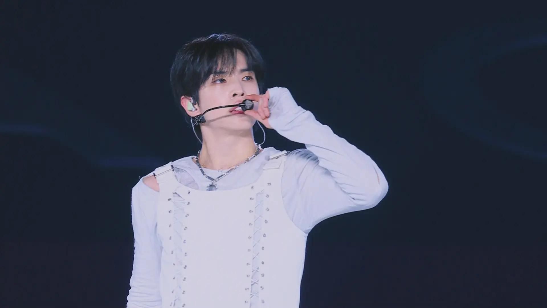 [115ed2k] [[2025亚洲明星盛典 AAA红毯+颁奖典礼+ACON音乐节][1080i.30fps.FEED.AVC.MPEG][MKV/49.49 GiB]