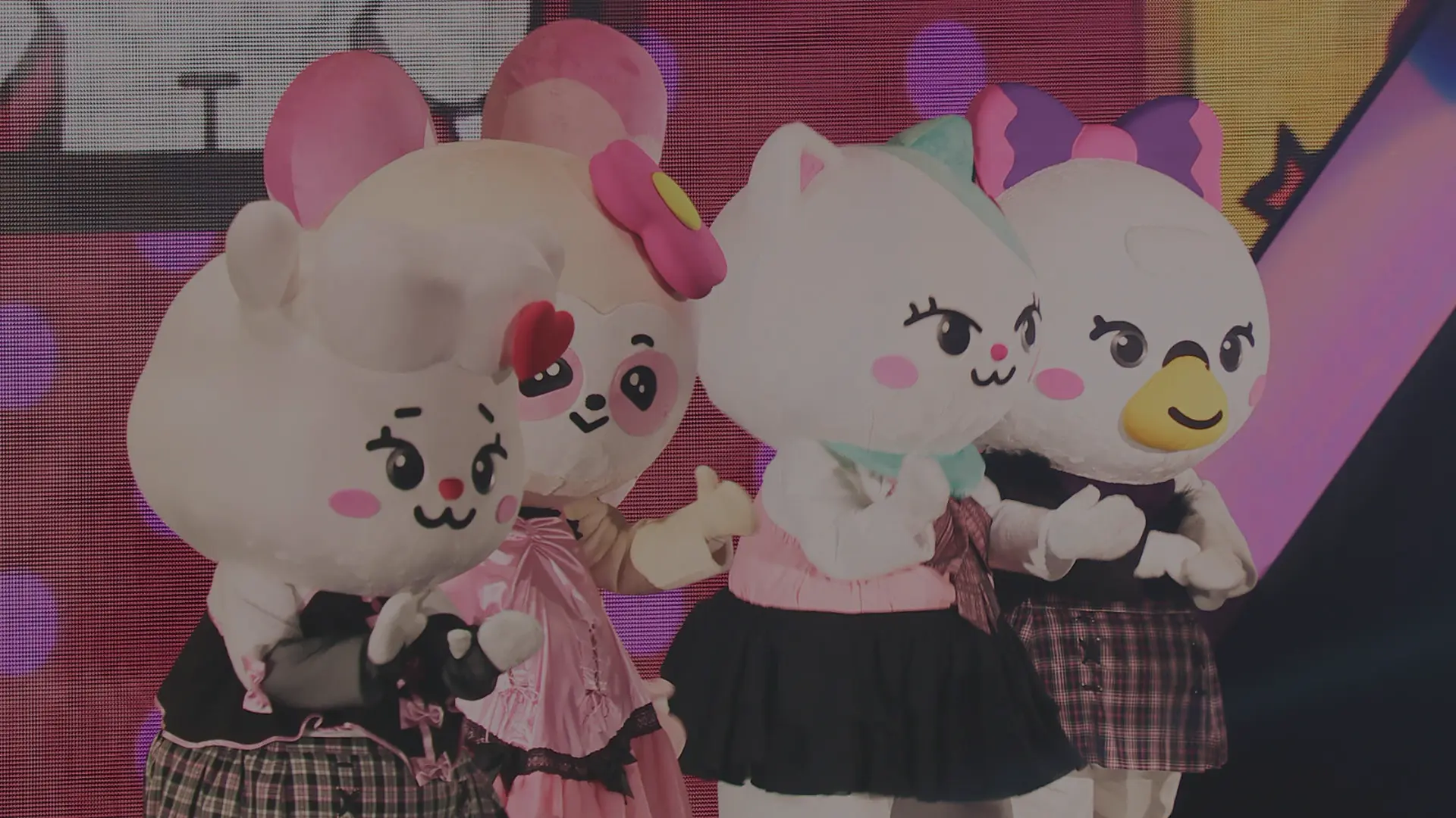 [115ed2k] [NiziU东京演唱会Live with U 2022][Blu-Ray AVC LPCM ][ISO/80 GiB]