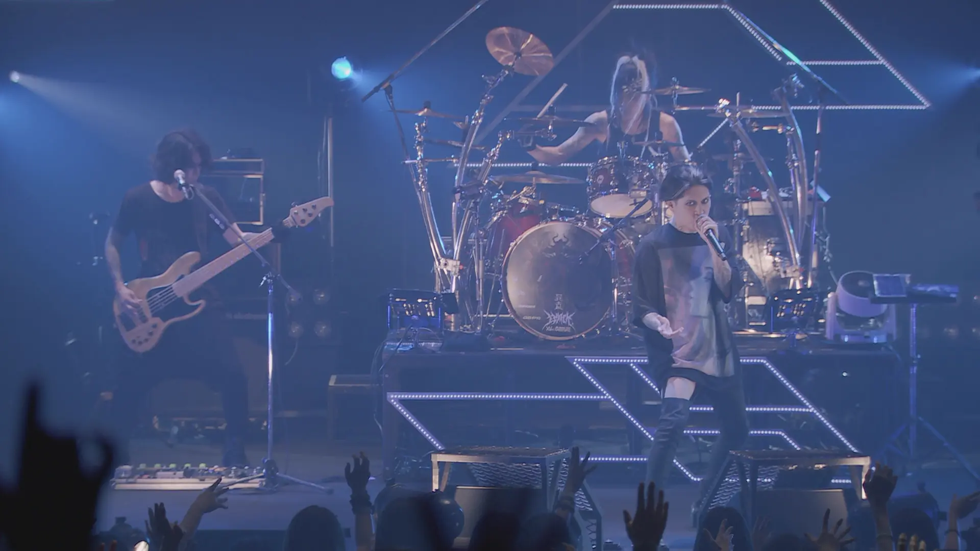 [115ed2k] [TOUR'21 -ULTIMA- 07.14 LINE CUBE SHIBUYA][ISO/22.78 GiB]