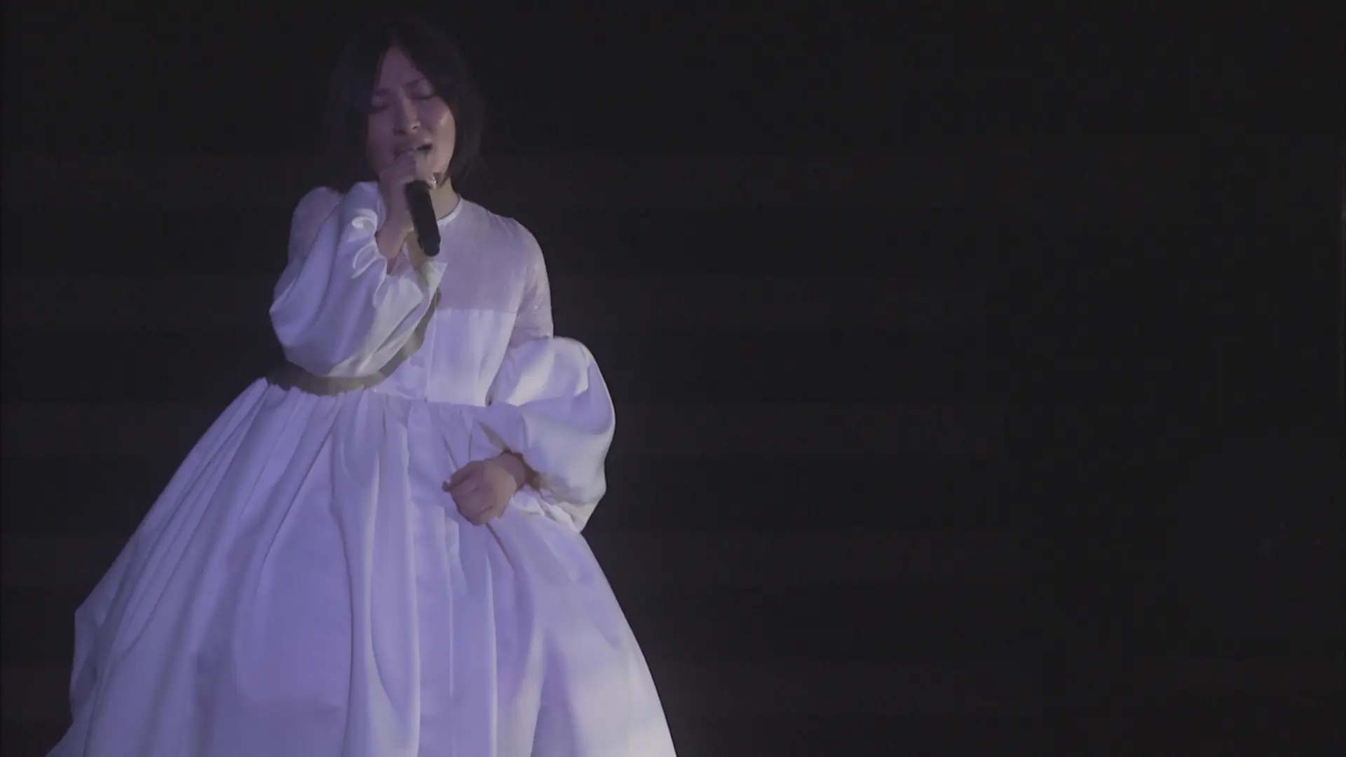 [115ed2k] [坂本真绫15周年日本武道馆纪念2011演唱会][Blu-ray.1080i.H.264.LPCM ][ISO/42.95 GB]