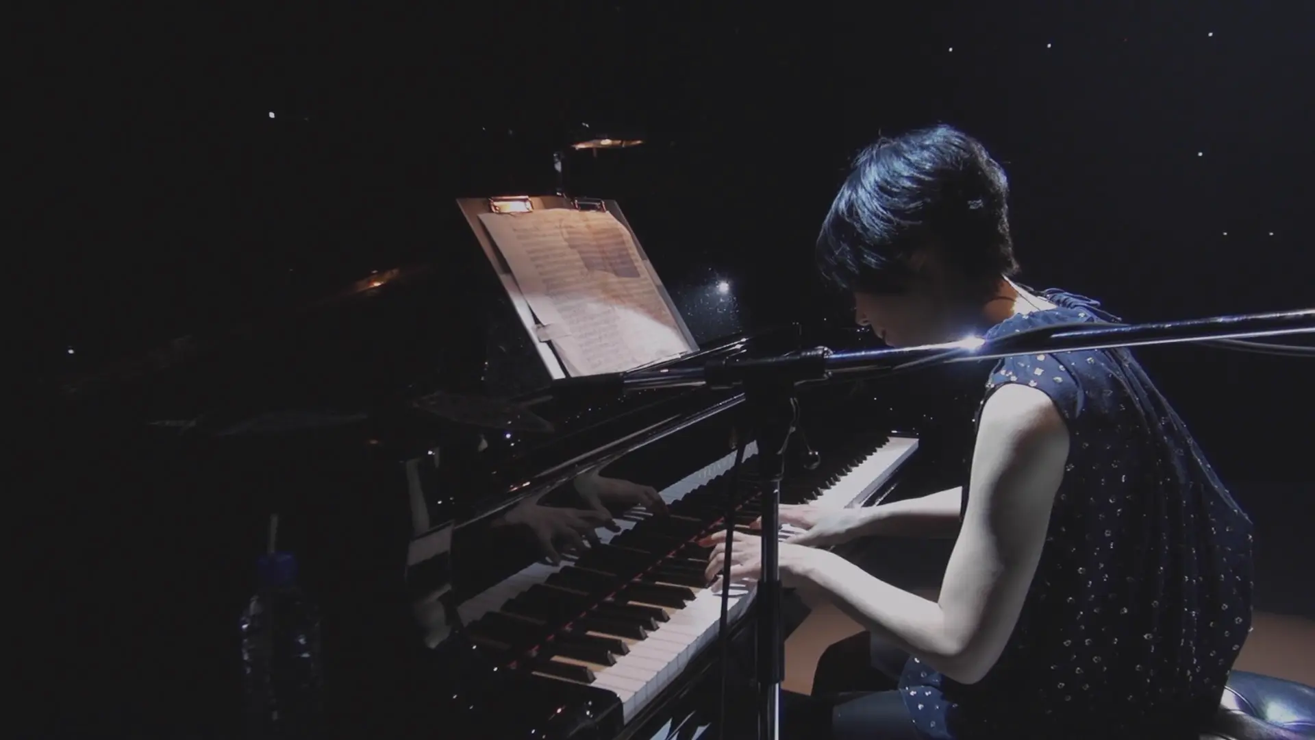 [115ed2k] [坂本真绫20周年纪念 LIVE FOLLOW ME UP at 琦玉县超级剧场 ][Blu-ray.1080i.H.264.LPCM][ISO/41.34 GiB]