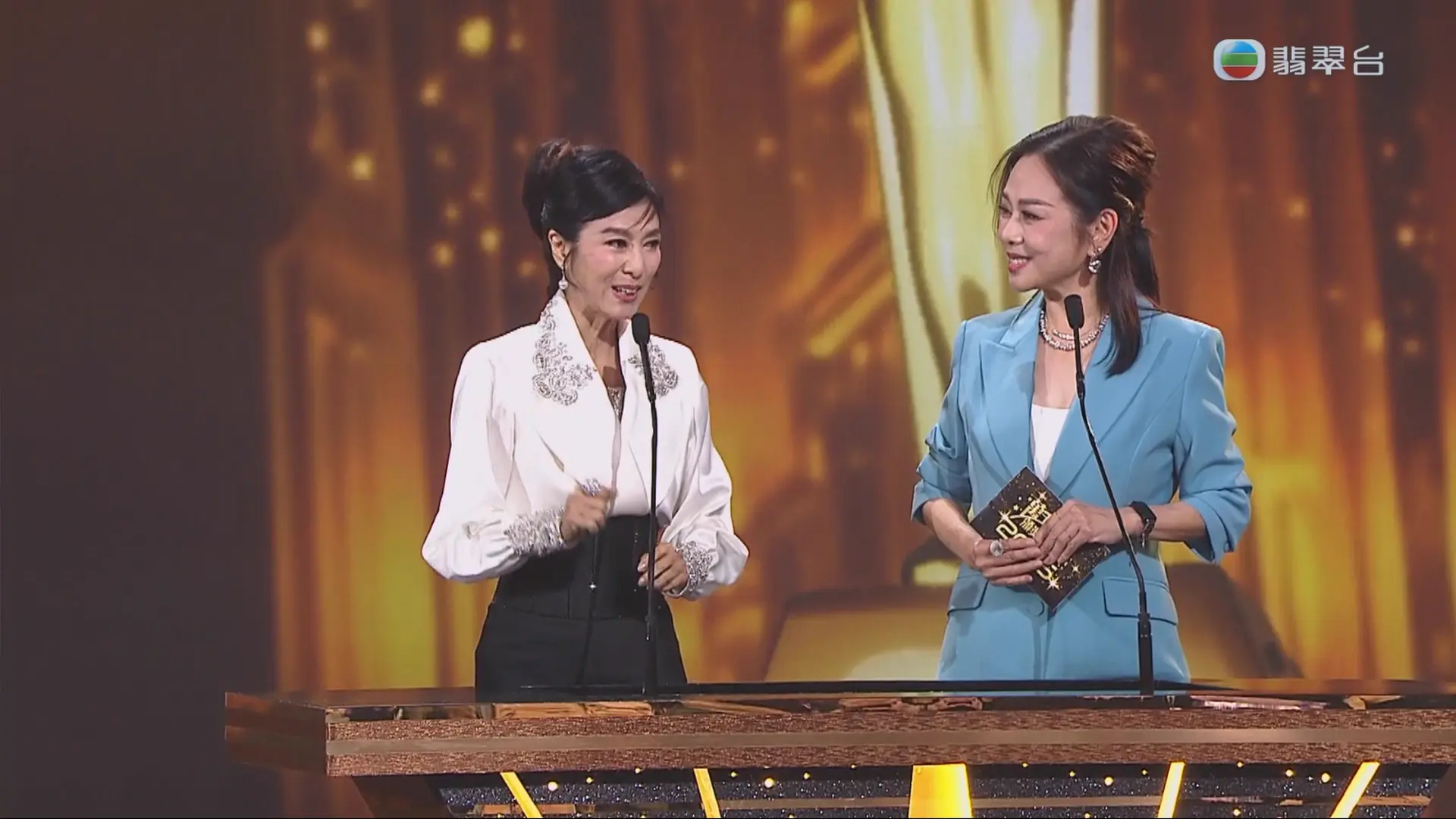 [万千星辉颁奖典礼2025][1080i.HDTV.H264.DD5.1-PTerTV][TS/13.32 GiB]