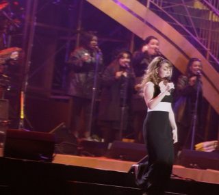 [115ed2k] [1996玛丽亚·凯莉 东京巨蛋演唱会][章节][BluRay.1080p.Flac.2.0.x265.10bit][MKV/6G]