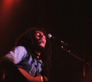 [115ed2k] [巴布马利1978演唱会 Bob.Marley.&.The.Wailers.Easy.Skanking.In.Boston.’78][ISO/10.8G]