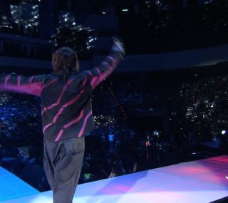 [115ed2k] [伍佰-光和热-无尽闪亮的世界-台北演唱会.2014.BluRay.720p.MNHD-FRDS][章节歌曲][BluRay.720p][MKV/5.7G]