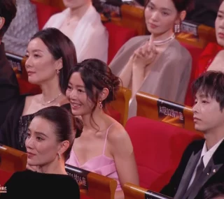 [115ed2k] [2025-第38届中国电影金鸡奖颁奖典礼][含入场仪式和表彰仪式][TS/27.02 GiB]