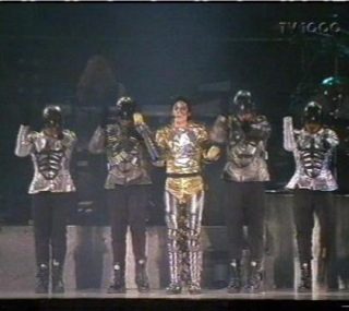 [115ed2k] [迈克尔.杰克逊 – 1997德国慕尼黑历史演唱会 原版引入][ISO/4.3G]