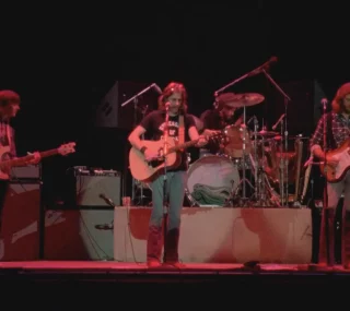 [115ed2k] [老鹰乐队-1977年3月在首都中心演出][Blu-ray.1080i.AVC.DTS-HD.MA.5.1][ISO/22.89 GiB]